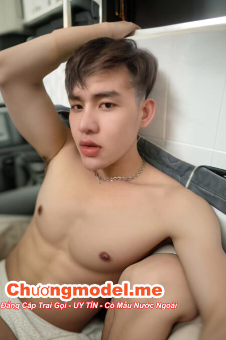 MẶT TRAI THẤY CƯNG, PHỤC VỤ RẤT TÌNH CẢM, BODY GYM SẠCH SẼ CU NGON DZÂM TÌNH CẢM ( THÀNH G68 )