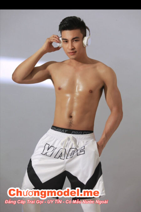CHUẨN MATXA GOOD, BODY GYM, MẶT DÂM CHƠI BAO SƯỚNG, BAO KHOẺ ( LĨNH B120 )