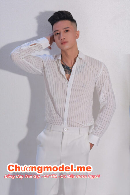 TRAI THẲNG MÌNH DÂY CU BỰ ĐẸP, ONLY TOP, BODY GYM DA NGÂM BÚ, LIẾM ASS CỰC TỐT ( AN G210 )