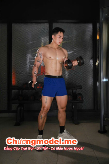 SIÊU PHẨM TRAI TÂN CÒN MÙI TRAI HỪNG HỰC, MATXA TỐT, PHỤC VỤ VUI VẺ NGON LÀNH . ONLY TOP !!! ( QUÂN G135 )